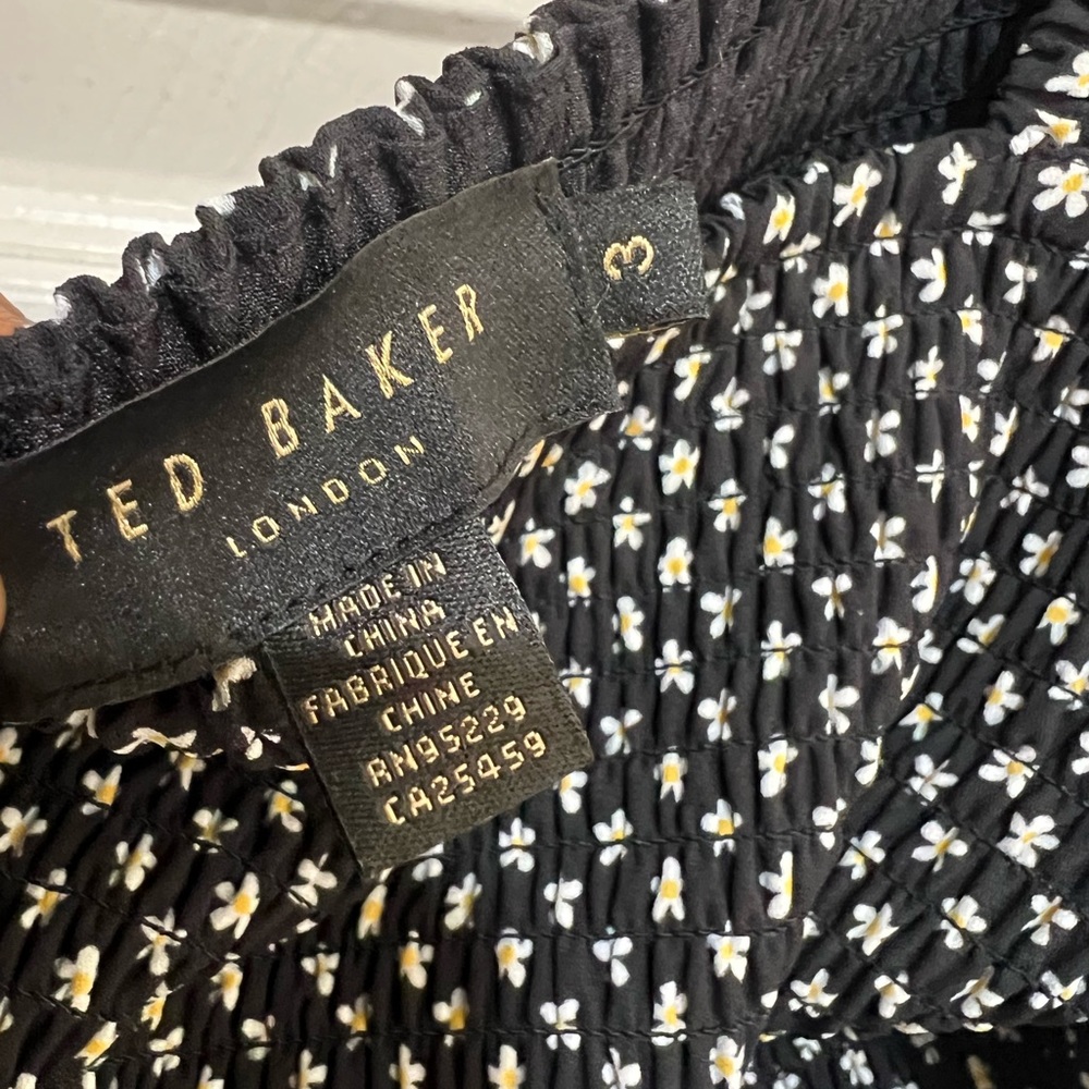 NWNT TED BAKER LONDON Women's Daisy Print Smocked Balloon Sleeve . Size 8 - Picture 6 of 10